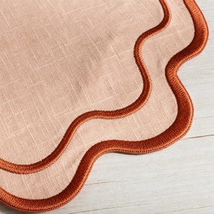 Nappe en lin biologique français sur mesure, 100 % lin, faite à la main, avec bord brodé, pour mariages et hôtels – Offre Spéciale - Product Image 3