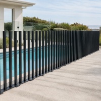 Systèmes de clôtures verticales à lames équilibrées en aluminium 6063, design 3D moderne, pour l'intimité et la ventilation, vente en gros pour projets