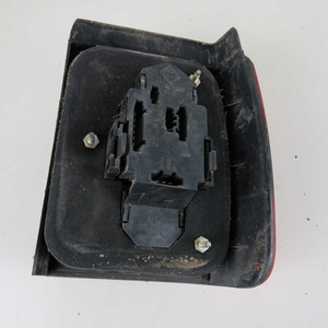 Fanale posteriore esterno sinistro 3A9945111B VW Passat Mk4 1994-1997 (49419) - Product Image 2