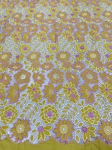 Tissu de broderie creux de luxe en dentelle de chrysanthème en stock du fabricant pour robes traditionnelles et sexy - Product Image 6