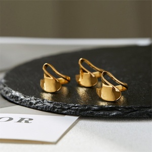High Quality Popular Stainless Steel <b>Rings</b> <b>Thick</b> Curved Gold Plated Finger <b>Ring</b> - Product Image 5