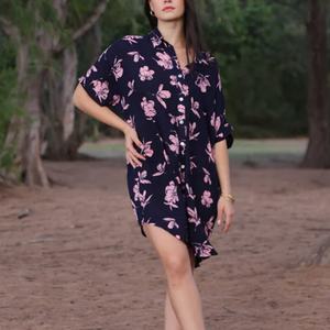 ชุดเดรสผ้าเรยอนพิมพ์ลายสไตล์ฮาวาย ระบายอากาศได้ดี ผิวสัมผัสนุ่มสบาย ผลิตตามแบบ OEM ซักแล้ว พร้อมส่ง - Product Image 2