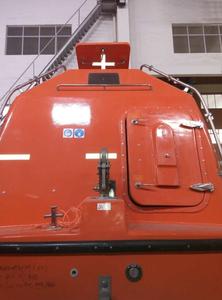 Bateau de sauvetage entièrement fermé SOLAS pour 120 personnes - Product Image 3