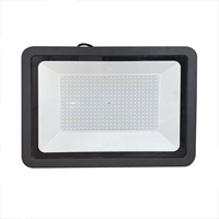 أفضل كشاف LED خارجي مقاوم للماء IP65 باللونين الأبيض والأسود بقوة 50 واط و100 واط و150 واط و200 واط مع مؤشر تجسيد الألوان 80 وزاوية إشعاع 180 درجة وضمان لمدة عامين مصنوع من سبائك الألومنيوم