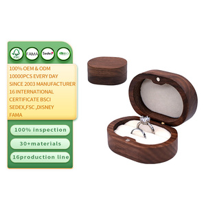 Boîte à Bague en Bois de Noyer, Organisateur de Bijoux pour Fiançailles, Mariage, Demande en Mariage, Étui Cadeau Magnétique de Luxe, Ovale à Double Fente - Product Image 1