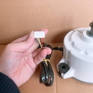 Motor CC sin escobillas B-TN80A-ZL de 80 mm con montaje de brida para ventilador de aire acondicionado de 720 rpm - Product Image 2