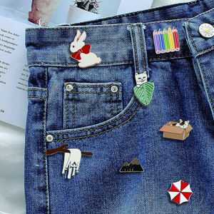 世界卸売カスタムロゴメタルゴールドシルバーメッキメンズスーツラペルピンかわいいアニメドラゴンシリーズピン - Product Image 3