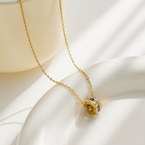 XIXI números romanos cintura pequeña circón diamante círculo 18K chapado en oro colgante de acero inoxidable mujeres joyería de moda collares - Product Image 5