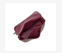 Nouveau sac bandoulière en cuir de vachette pleine fleur de haute qualité, design à fermoir rabattable tendance, sac à l'épaule grande capacité, sac fourre-tout simple