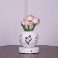 Nouvelle lampe de chevet LED Tulipe de luxe, fleur artificielle en fer forgé, projection décorative, lampe de table avec batterie au lithium intégrée