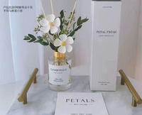 Diffuseur de parfum d'ambiance longue durée avec bouteille en verre sans BPA, bâtonnets multi-usages, liquide et belles fleurs séchées