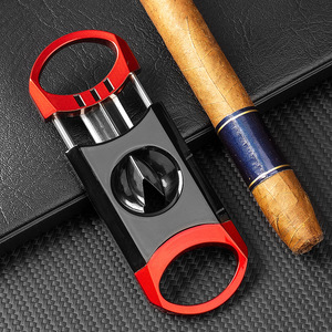 Cortador de cigarros en forma de V de acero inoxidable portátil para accesorios de cigarros - Product Image 3