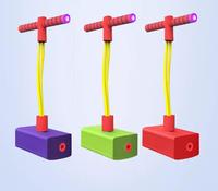 Bâton de saut Pogo coloré Flybar Flash Frog avec sifflet BB, bâton de saut en mousse pour le sport, excellent cadeau pour les enfants