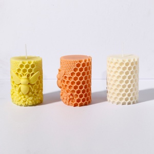 Molde de Silicona para Velas con Forma de Panal Hexagonal TangChu - Tubo para Hacer Velas con Diseño Geométrico 3D para Decoración Moderna del Hogar - Product Image 3