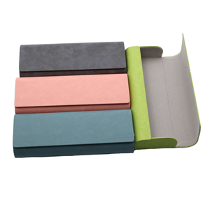 Étui à lunettes de vue rectangulaire en fer écologique, élégant et solide, pour hommes et femmes, de haute qualité, simple et raffiné - Product Image 1