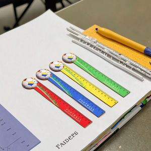 Football-motif Kawaii papeterie règle en bois 18cm personnalisé diverses couleurs et motifs comme étude présente pour les enfants - Product Image 6