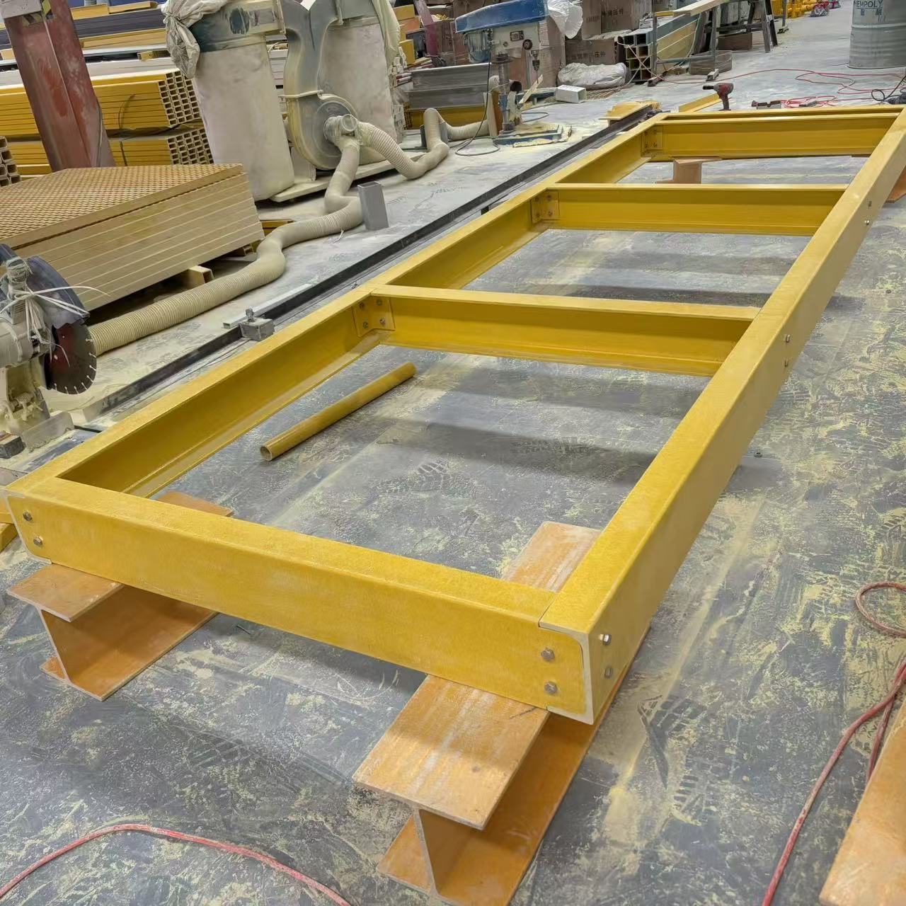 Best Fiberglass Railing Systems for Durable & Easy Install