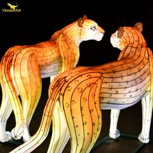 Lanterne d'animal colorée personnalisée pour festival, papillon avec LED pour Diwali, Thanksgiving, expositions sur le thème - Étanche, fonctionnant sur piles - Product Image 3