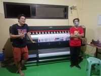 Impresora digital de sublimación de inyección de tinta de formato ancho Locor de 1.6m y 1.8m para impresión en poliéster en venta