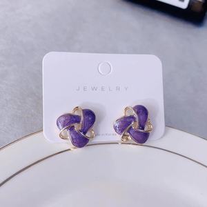 Orecchini a Perno Rotondi in Smalto Viola Stile Vintage Francese per Donne, Gioielli per Orecchie Eleganti e alla Moda - Product Image 1