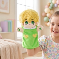 Marionnette en peluche anime personnalisée, adorable poupée en tenue verte pour l'interaction parent-enfant et cadeau pour enfants
