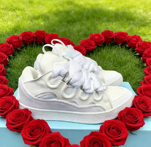 Chaussures de sport luxueuses en cuir et mesh avec semelle intermédiaire en EVA, lacets épais et larges. Disponible en tailles pour hommes et femmes - Product Image 6