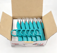 TC-801 Tijeras pequeñas de plástico coloridas con protector de dedos para hilo, punto de cruz y herramientas de costura