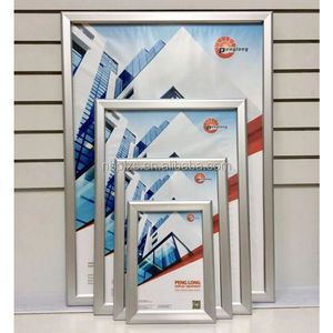 Panneau publicitaire Penglong PL-M32 36x48 pouces 32 mm en aluminium avec cadre à encliquetage, revêtement PET résistant aux UV, finition anodisée, montage mural - Product Image 6
