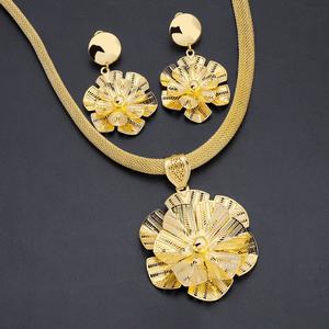 Jxx Hot Selling Large Flower Earrings and <b>Necklace</b> <b>Set</b> Dubai New Fashion Wedding Jewelry <b>Set</b> 24 Karat Gold Plated Cubic <b>Bridal</b> - Product Image 2