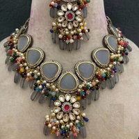 Ensemble collier ras-du-cou et boucles d'oreilles en laiton Kundan, travail de pierres Meenakari, fait main, personnalisé, tendance, pour fiançailles, mariage, fête, mode