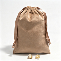 Sac en velours personnalisé, vente en gros, fabricant OEM ODM, pochette en velours doux avec cordon doré pour emballage de bijoux et cadeaux