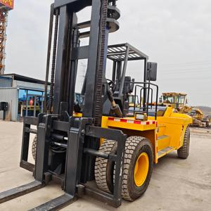 Montacargas Komatsu FD200 de 20 Toneladas Usado, Montacargas Japonés de 20 Toneladas con Motor Original Usado, Montacargas de Combustión Interna - Product Image 4