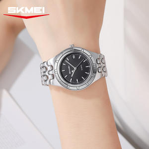 Nuevo Reloj de Pulsera Moderno Retro de Cuarzo para Hombre y Mujer, de Dos Tonos, para Negocios y Aire Libre, Resistente al Agua, Personalizado, de Acero Inoxidable, Venta al Por Mayor Transfronteriza - Product Image 3