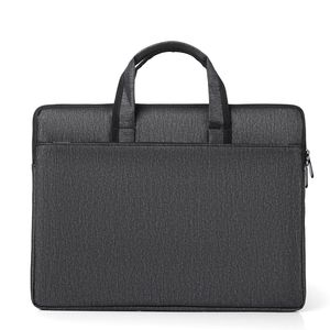 Maletín Profesional para Portátil Negro Personalizado con Logotipo para Profesionales Corporativos - Product Image 1