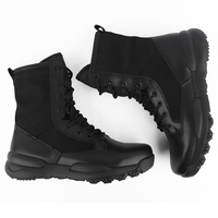 Vente en gros usine Nouvelles bottes tactiques mi-mollet pour hommes, imperméables et respirantes, pour le désert et le combat, chaussures d'extérieur avec semelle extérieure en caoutchouc et doublure en maille