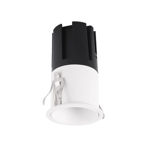 ไฟสปอตไลท์ LED อลูมิเนียม CRI 95+ คุณภาพสูงจากโรงงานโดยตรง สำหรับร้านขายเสื้อผ้า ตู้โชว์ไวน์ ตู้โชว์สินค้า ให้เอฟเฟกต์แสงแบบ Star-Field รูรับแสงขนาดเล็ก - Product Image 3