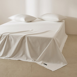Drap <span class=keywords><strong>de</strong></span> lit simple Aman Realm |   Coton à longues fibres à haute densité <span class=keywords><strong>de</strong></span> fils, doux pour la peau, respirant, toutes saisons, usage hôtelier, motif uni - Product Image 3