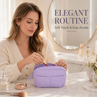 Pochette cosmétique matelassée personnalisée avec logo, petite trousse de maquillage, organiseur de voyage, sac de rangement pour gadgets pour femmes