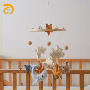 Móvil de Fieltro de Unicornio Adorable de Alta Calidad, Decoración Interior Única para Mejorar la Estimulación Visual del Bebé - Product Image 5