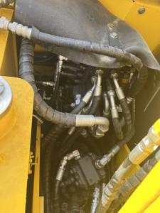 Mini-excavatrice sur chenilles Komatsu PC70 d'occasion, 7 tonnes, importée du Japon, bien entretenue, avec pompe et moteur Cummins, 2024 - Product Image 6