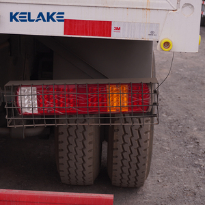 Camión de Carga HOWO con Laterales Altos y Plataforma Antideslizante para el Transporte Seguro de Mercancías a Granel - Product Image 6