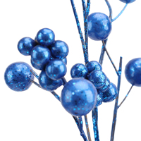 Kerstversiering, natuurlijke en kunstmatige decoratie, blauwe plastic schuim-bessen en -vruchten met steel, groothandel leverancier