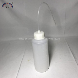 ขวดสเปรย์ 1000 มล. พร้อมสายยางสำหรับล้างรถและอุปกรณ์เครื่องพิมพ์ - Product Image 1