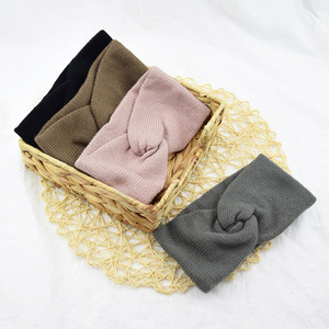 <span class=keywords><strong>Bandeau</strong></span> en tricot croisé double couche - <span class=keywords><strong>Cache</strong></span>-<span class=keywords><strong>oreilles</strong></span> doublé polaire doux <span class=keywords><strong>pour</strong></span> l'hiver - Product Image 2