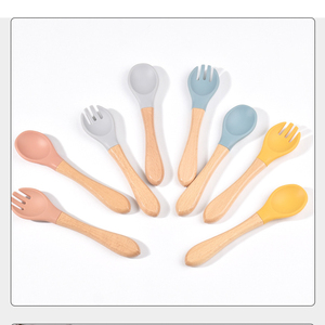 Tenedor de silicona con logo para bebé, tazón de alimentación y cuchara de silicona con mango de bambú para bebés y niños, ¡en oferta! - Product Image 5