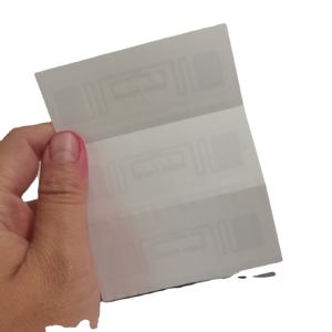 Etiqueta de lavandería de nailon UHF con pegamento de fusión en caliente, <span class=keywords><strong>línea</strong></span> de coser, ciclo de lavado de 200 veces, alta presión, temperatura caliente, arrancar para Hotel - Product Image 4