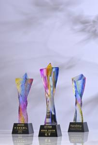 Custom classico trofeo di vetro nome personale inciso cristallo bianco tazza sportiva modello con targa di metallo premio medaglia Souvenir - Product Image 6