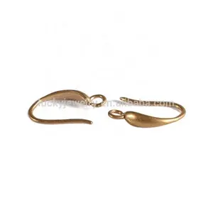 패션 클래식 디자인 보석 결과 액세서리 로듐 도금 금속 황동 주조 귀걸이 와이어 후크 귀걸이 구성 요소