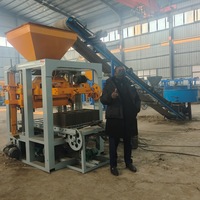 Machine à Briques la Plus Vendue de l'Usine 4-26 avec Boîte Vibrante pour la Production de Briques de Maçonnerie Haute Résistance
