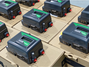 Positionneur de vanne numérique Emerson Fisher DVC2000 DVC6200 FIELDVUE 4-20mA HART avec régulateur de pression série MR95 67C - Product Image 4